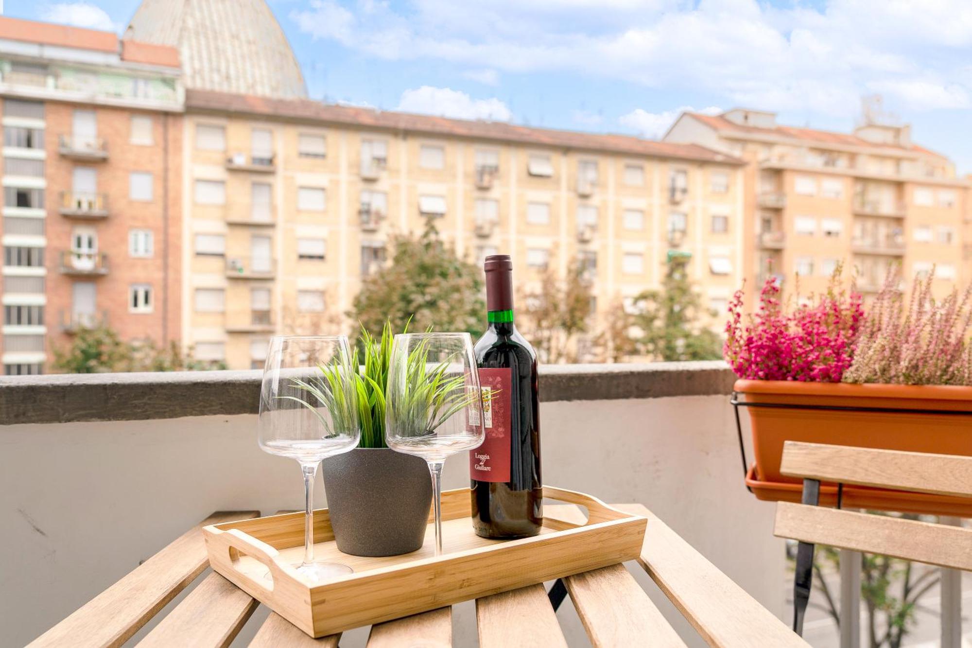 Appartamenti Vista Mole, Centro A 15 Min - Luxury Suites & Fast Wifi Torino Exterior foto