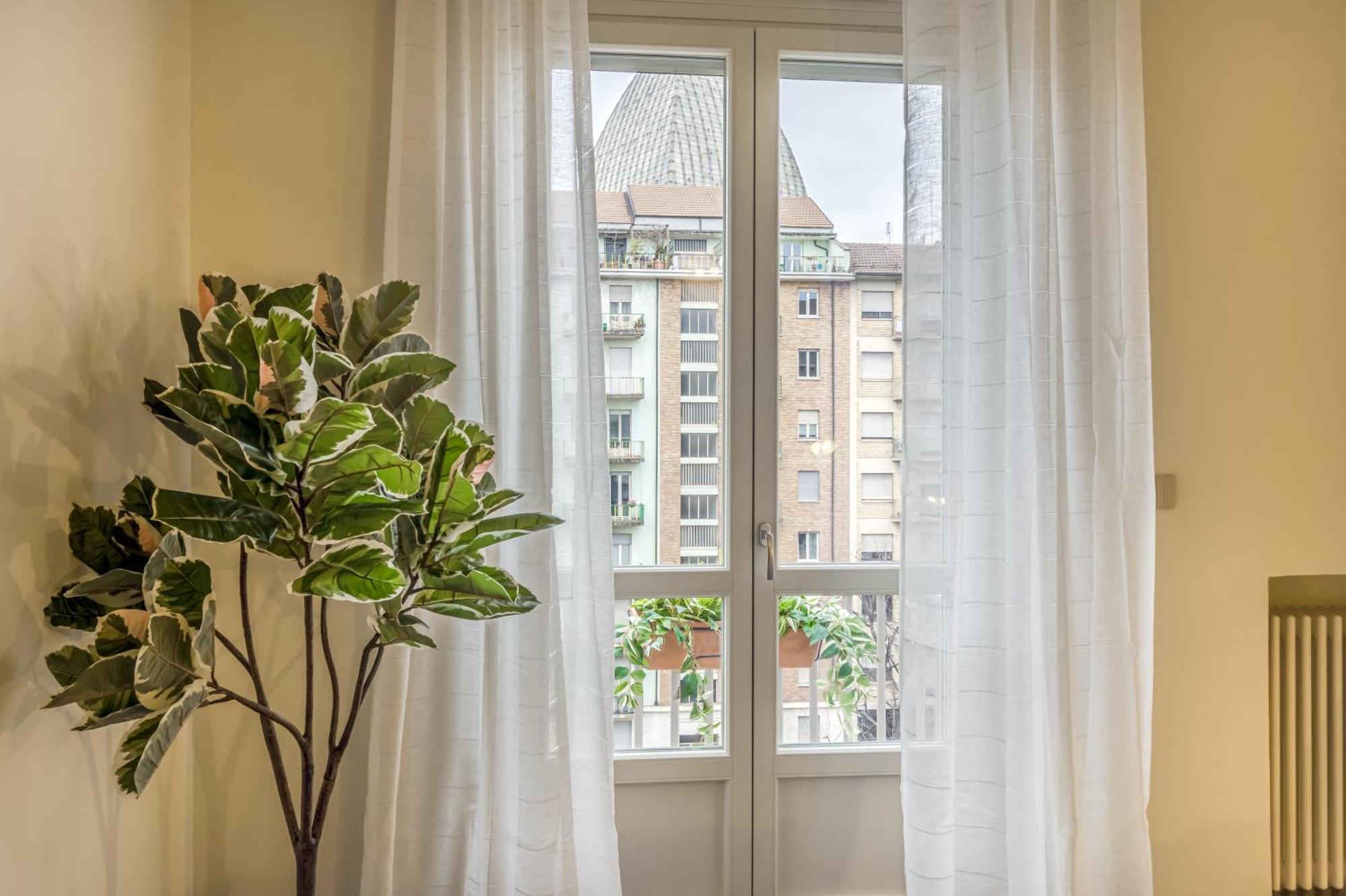 Appartamenti Vista Mole, Centro A 15 Min - Luxury Suites & Fast Wifi Torino Exterior foto