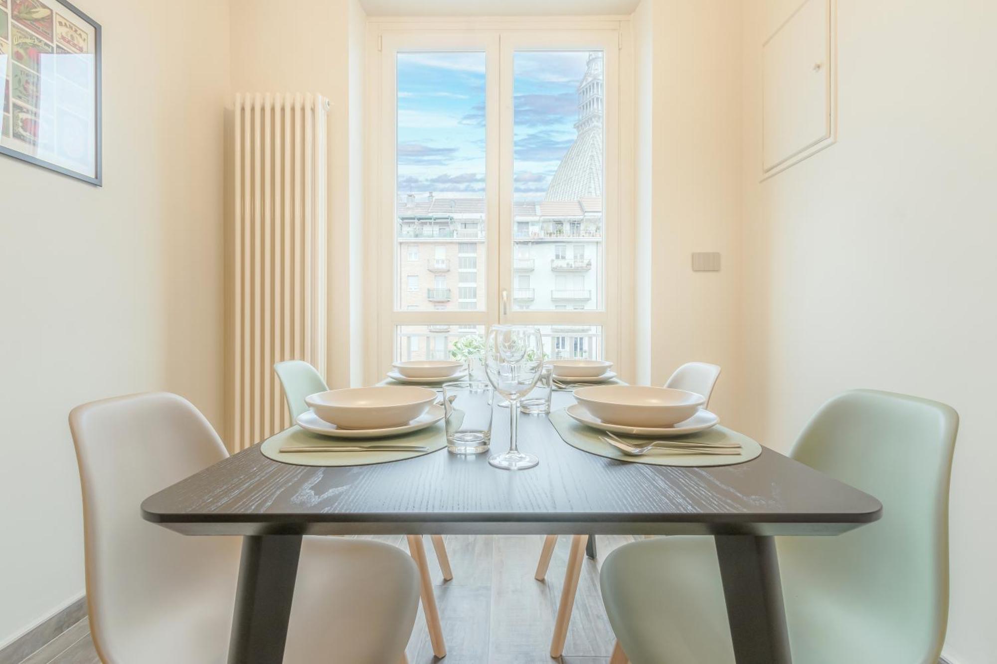 Appartamenti Vista Mole, Centro A 15 Min - Luxury Suites & Fast Wifi Torino Exterior foto
